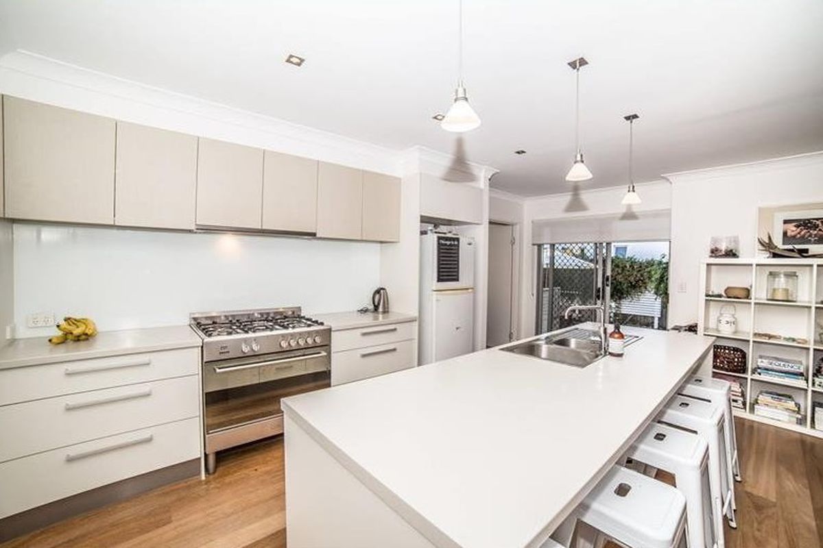 6 Koombala Street, Tugun