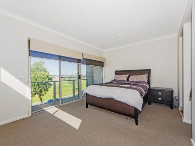 6 Mandrel Drive, Williams Landing