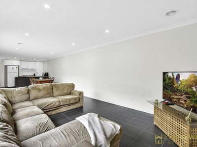 9 Gants Path, Wyndham Vale