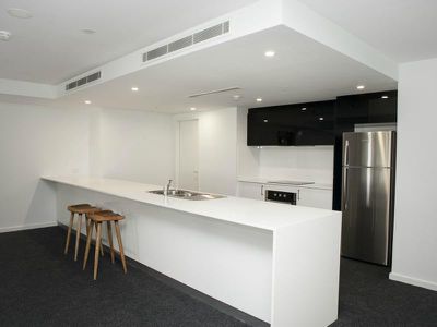 Unit 10 / 33 Newcastle Street, Perth