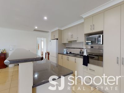 44 Cypress Point Drive, Dubbo