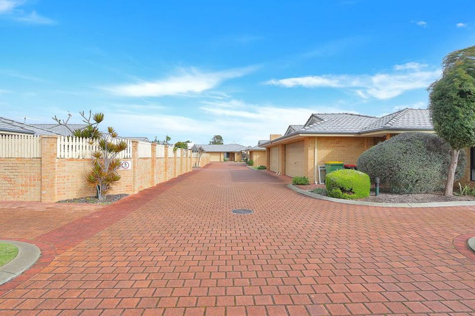 4 / 21 La Manche Avenue , Port Kennedy
