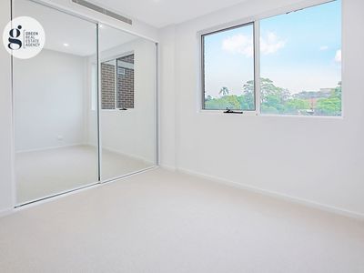 24 / 32 Essex Street, Epping