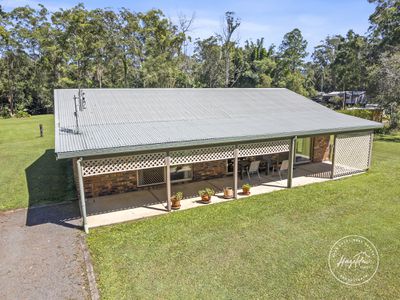 22 Woodwood Road, Landsborough