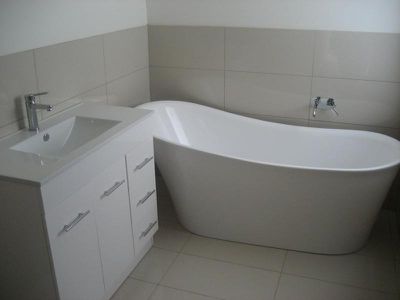 4 Carmichael Avenue, Newtown