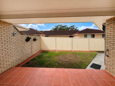 2 / 10 Robina Grove, Forster