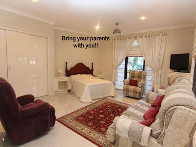 14 / 2 Breese Parade, Forster