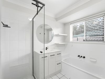 2 Turnbull Crescent, Morayfield