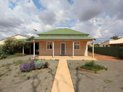 145 Dugan Street, Kalgoorlie
