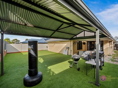 42 Firebrand Grove, Baldivis
