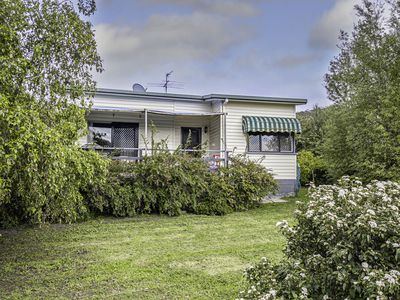 11 Old Apple Court, Huonville