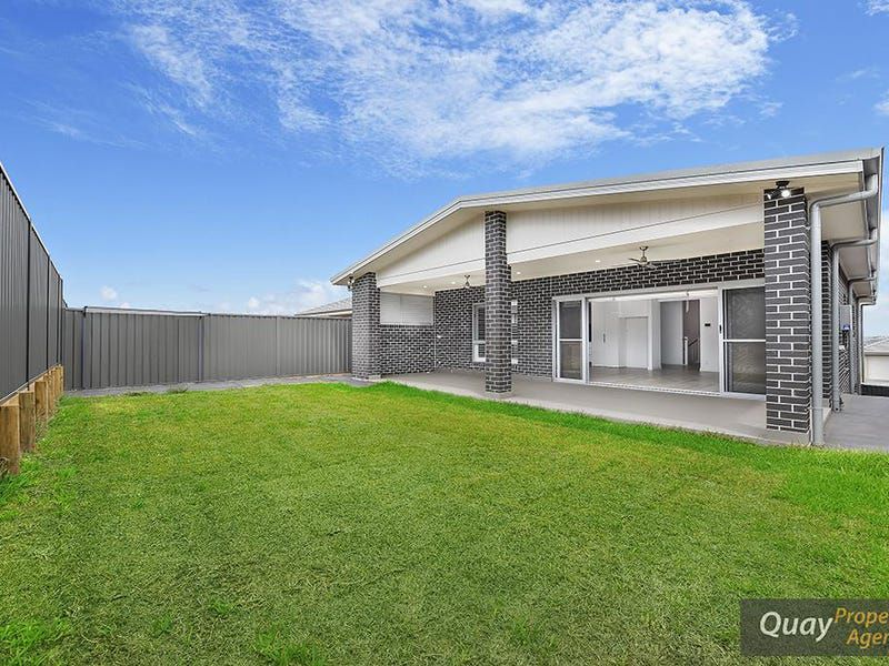7 Cumberland Road, Gregory Hills
