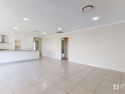 7 Ripple Court, Dubbo