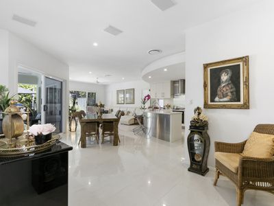 17 Greenside Court, Peregian Springs