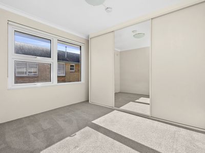 8 / 73 Bradleys Head Road, Mosman
