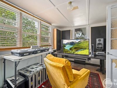 16 Tweed Street, Brunswick Heads