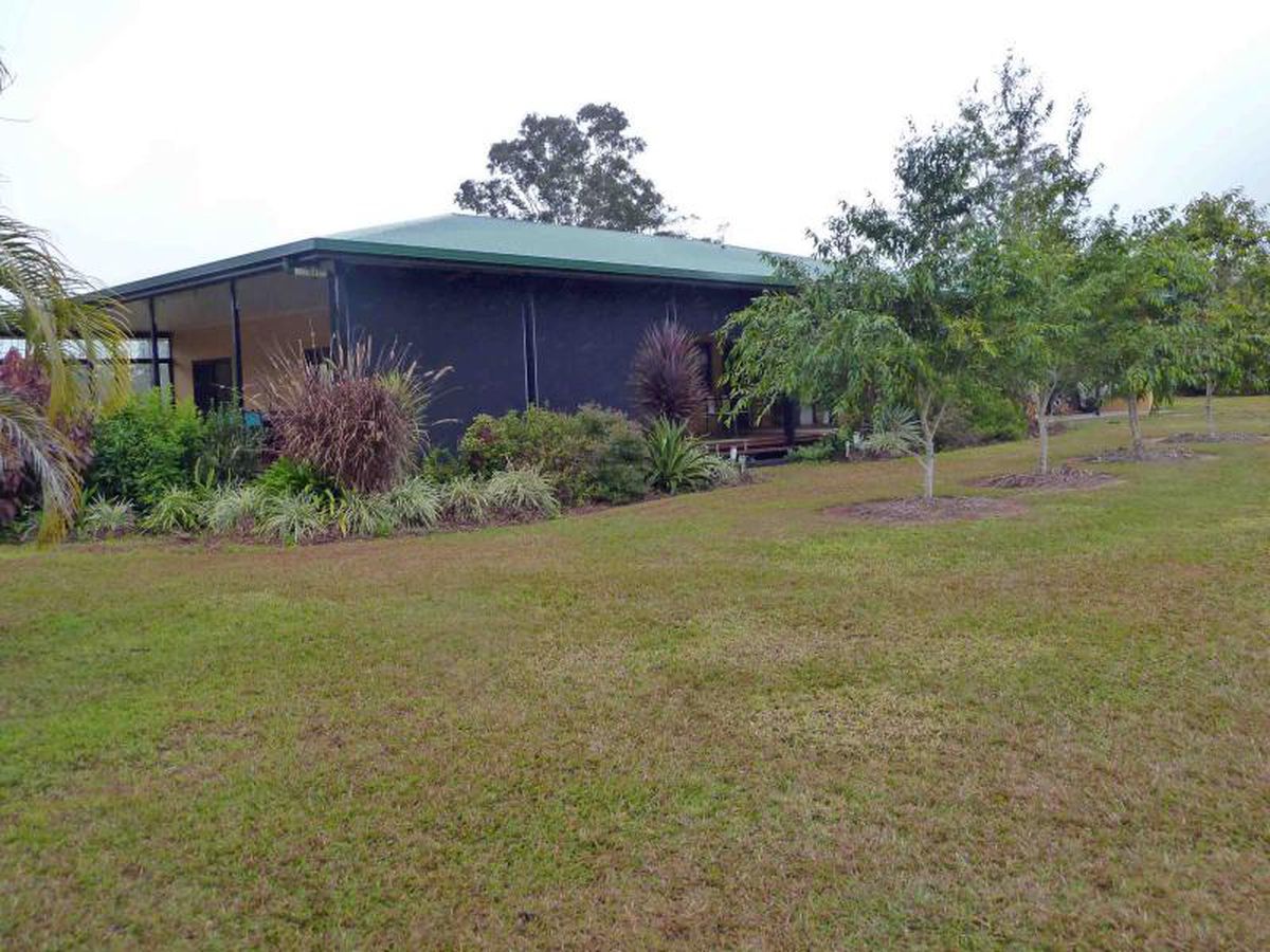 201 Deep Creek Road, Atherton