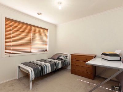 12 Dartmoor Drive, Cranbourne