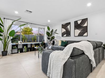 91 Aitken Drive, Winthrop