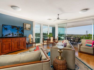 302 / 42 Queen Street, Kings Beach