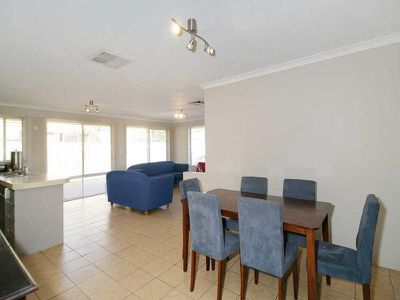 14 Mclean Road, Canning Vale