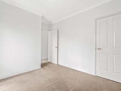 4 / 8 Toledo Close, Cannington