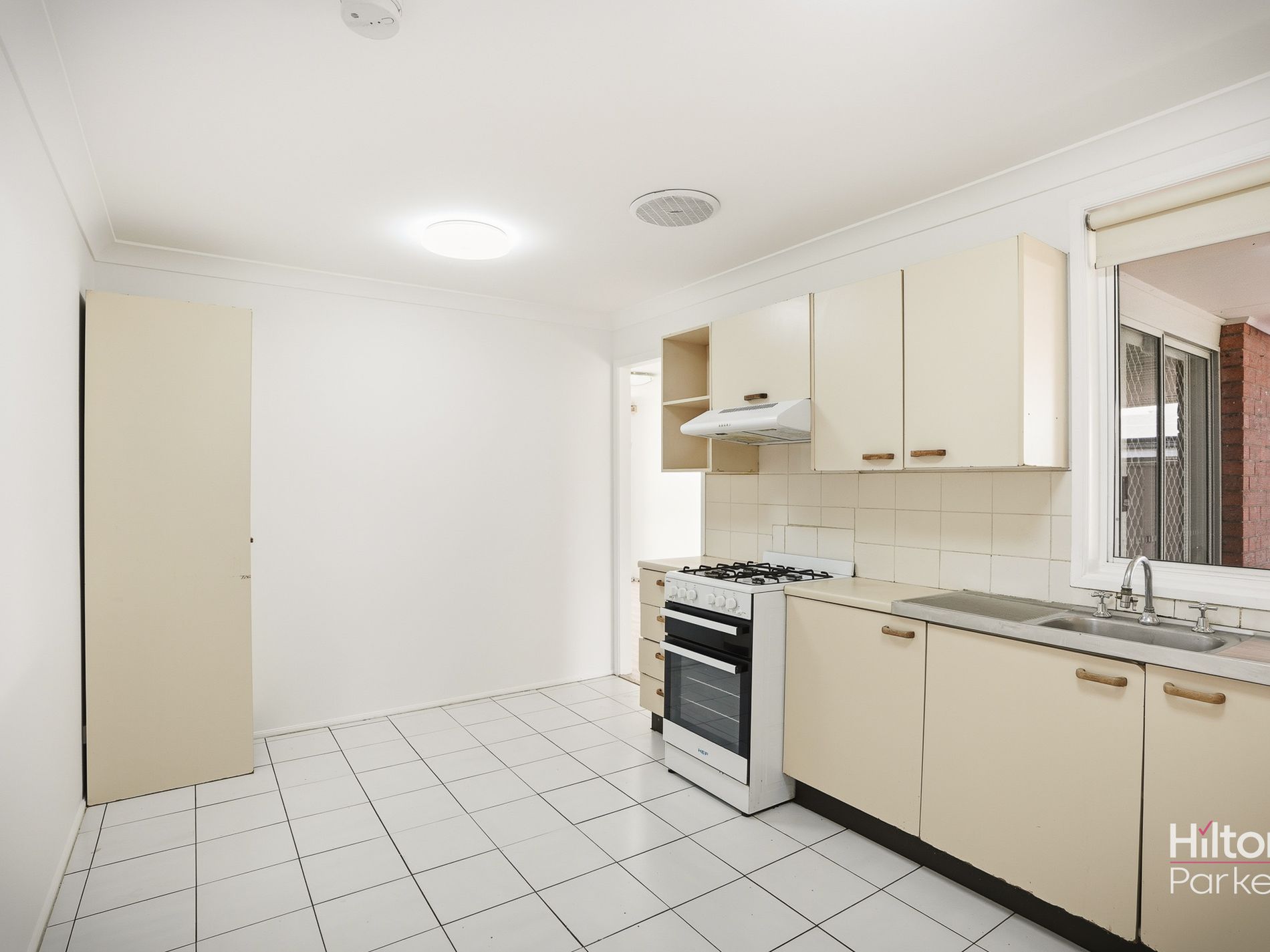 14 Romley Crescent, Oakhurst