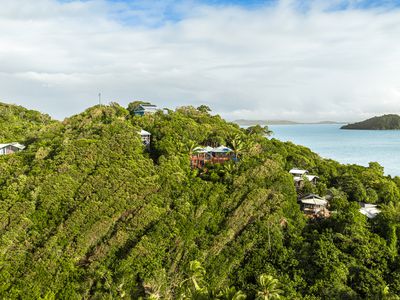 Lot 9 Bedarra Island, Dunk