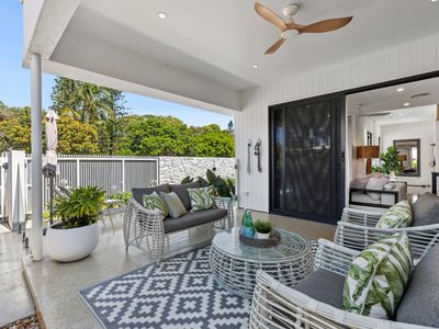 2 / 1A Palkana Drive, Warana