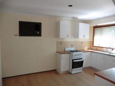 47 Teusner Drive, Morphett Vale