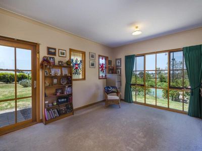 12 Moras Court, Gisborne
