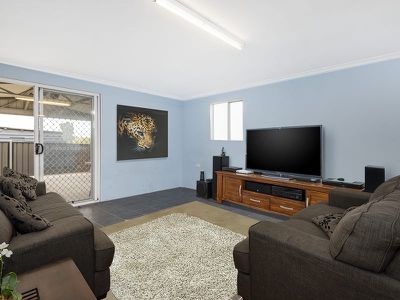 107 Azalea St, Inala