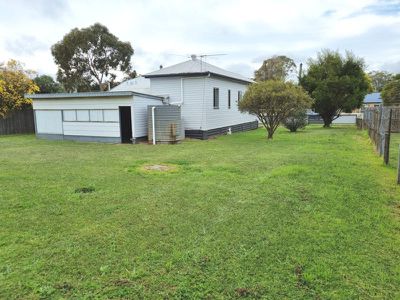 67 FIRST Avenue, Kingaroy