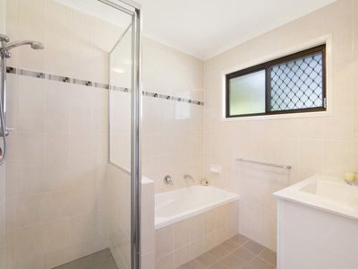 9 Kori Crescent, Rochedale South