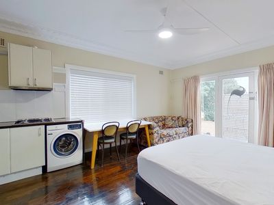 3 / 4 Gloucester Avenue, Dubbo