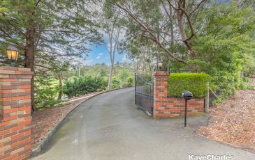 15 Cooinda Road, Beaconsfield