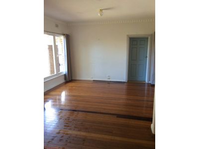 8 Frederick St, Wahgunyah