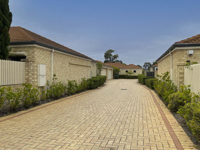 12 / 12 Alexander Road, Rivervale