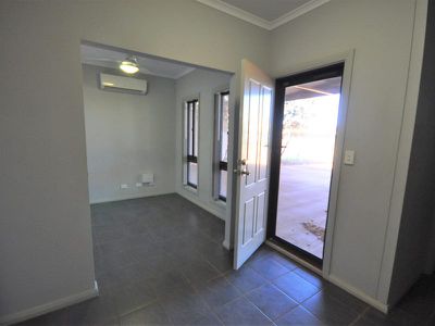 14 Coondiner Close, Newman