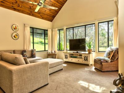 5 Racecourse Road, Yackandandah
