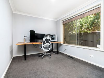 705 CENTAUR ROAD, Hamilton Valley