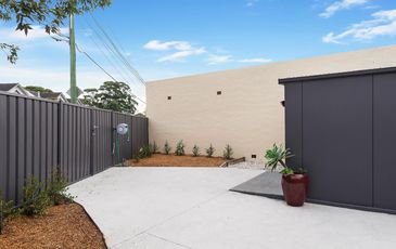 413 Anzac  Parade, Kingsford