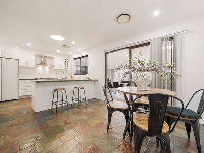 4 Windle Avenue, Hoxton Park