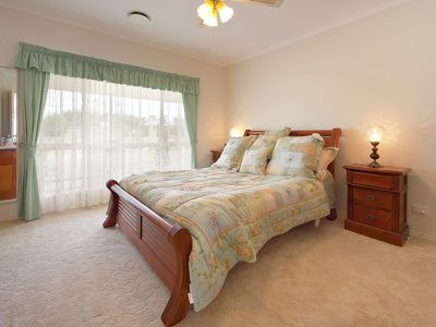 12 Willow Way, Table Top