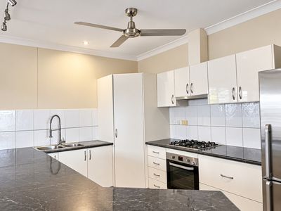 10 Richards Crescent, Rosebery