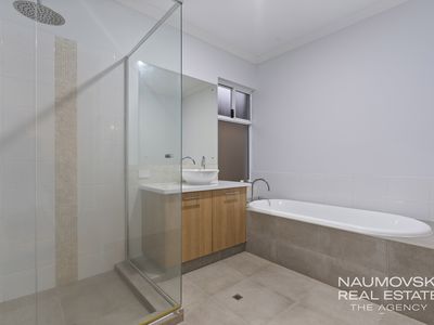 40A Bridgewater Crescent, Karrinyup