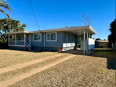 29 Bradman Street, Moranbah