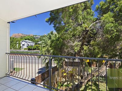 2 / 47 Warburton Street, North Ward