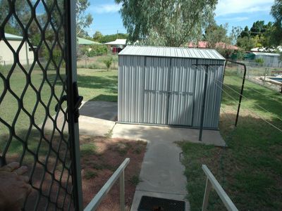 25 Robin Road, Longreach