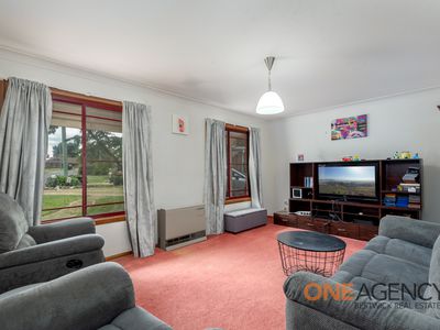 37 Cottonwood Drive, Eglinton